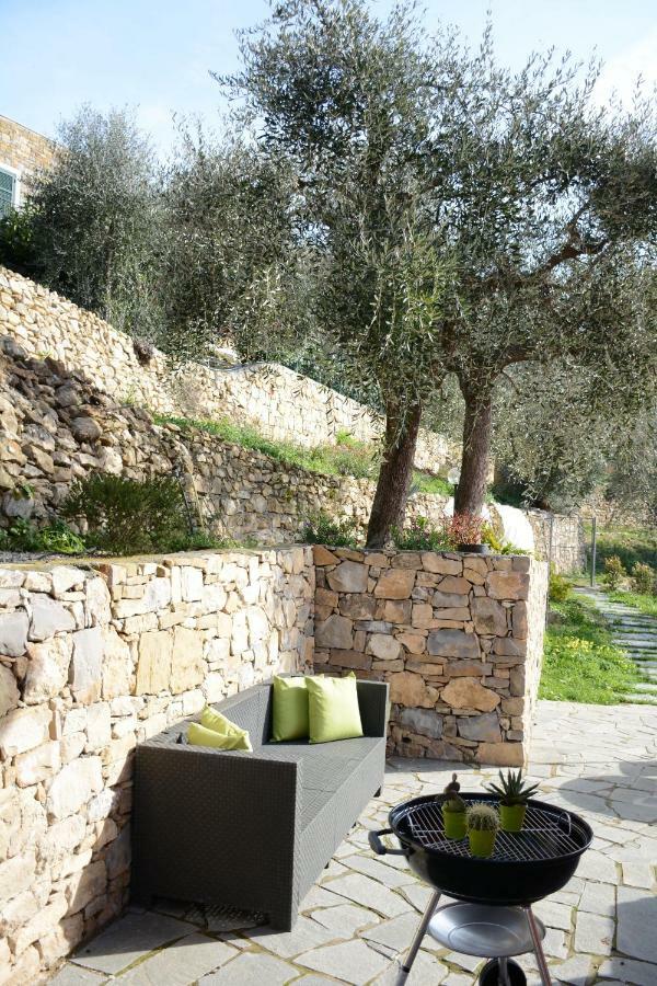 La Torretta Villa Империа Екстериор снимка