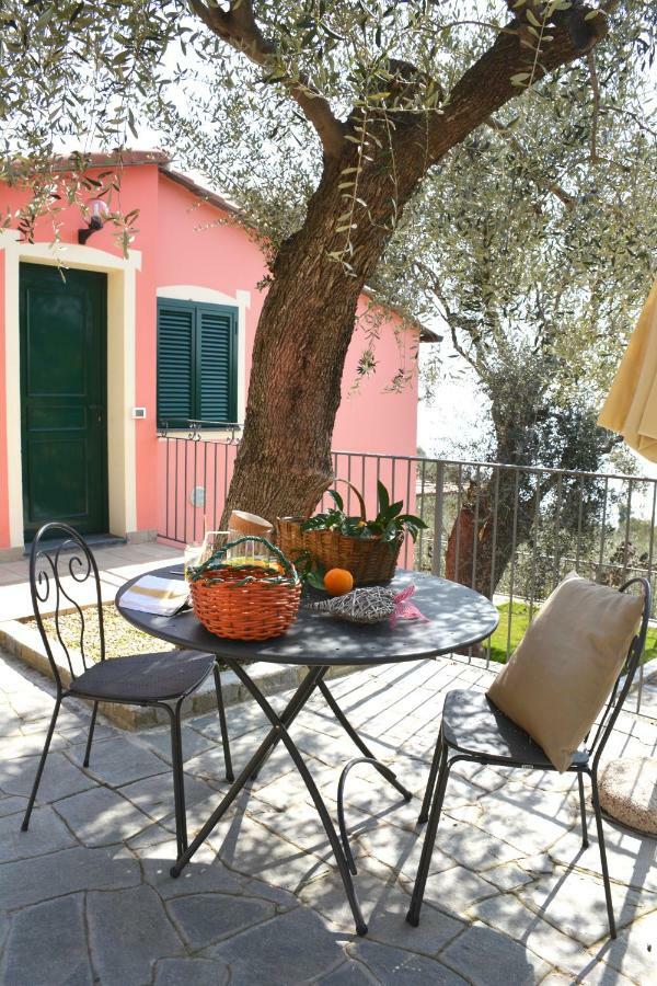 La Torretta Villa Империа Екстериор снимка
