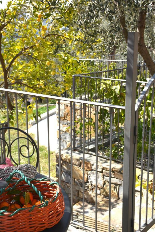 La Torretta Villa Империа Екстериор снимка