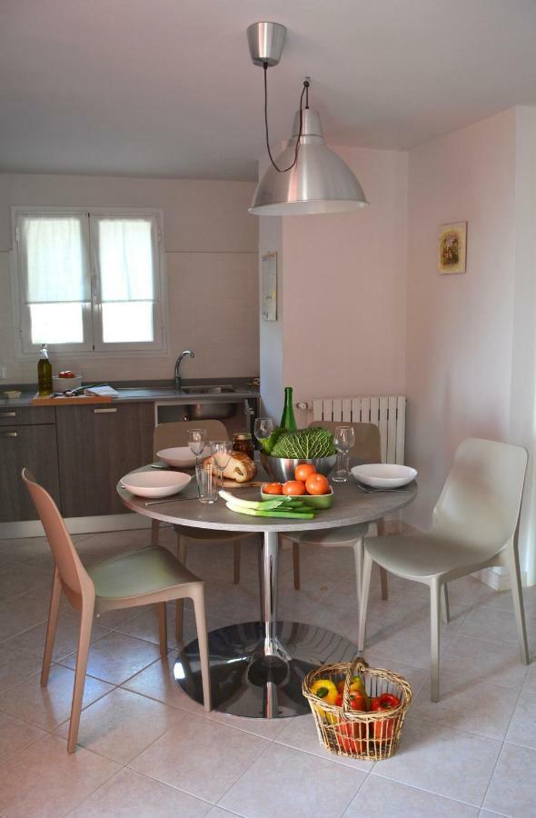 La Torretta Villa Империа Екстериор снимка